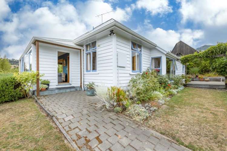 9 Smith Street Akaroa_22