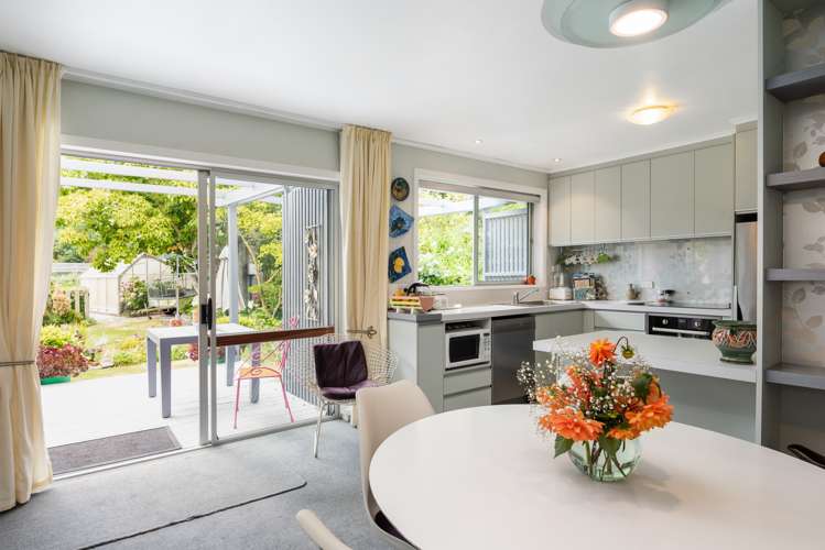 19 Richardson Avenue Burleigh_8