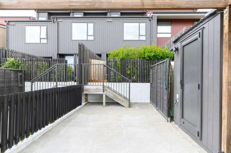16 Hobsonville Point Road Hobsonville_15