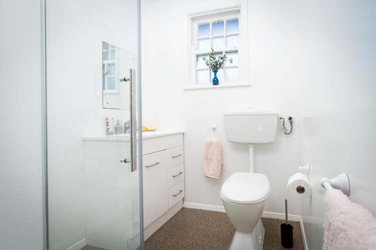 134 Wellington Road Paekakariki_50
