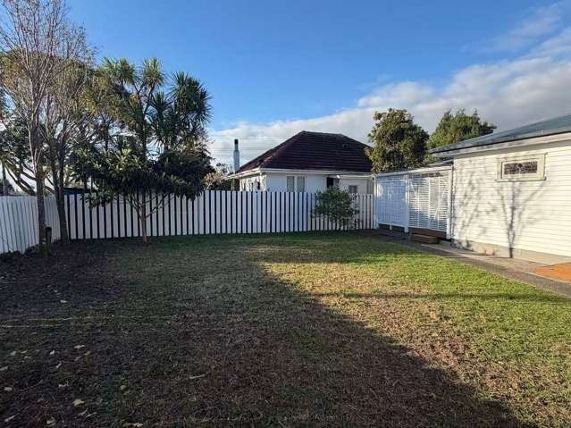 19 Koromiko Street New Lynn_1