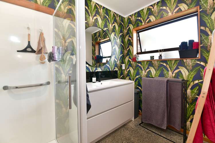 1/2 Law Street Torbay_6