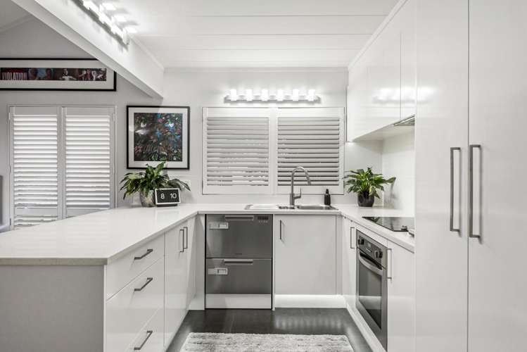 3 Sandiacre Way Browns Bay_8