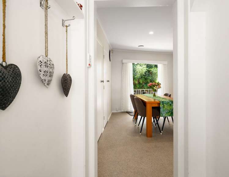 51 Lytton Street Glenholme_3