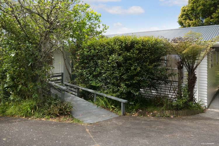 1a/40 Marlborough Avenue Glenfield_2