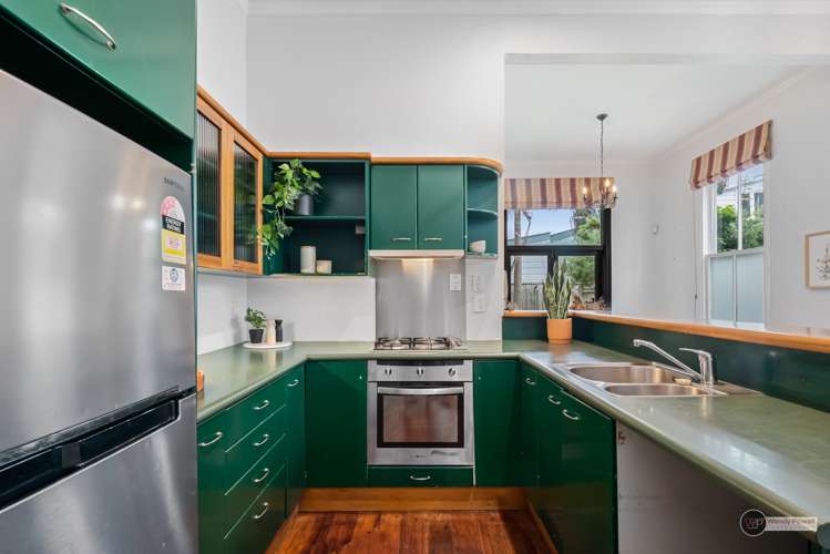 18 Thompson Street Mount Cook_7