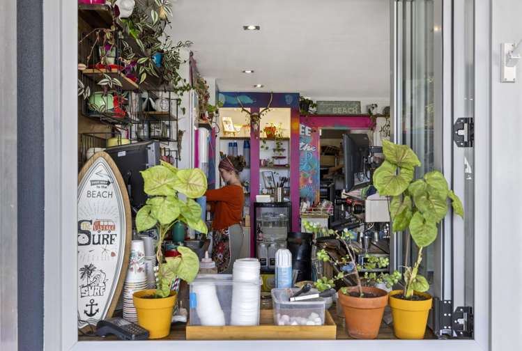 12 Bow Street Raglan_5