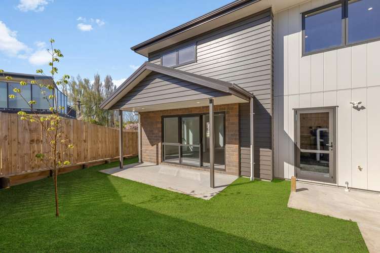 1 and 2/23 Wymer Terrace Chartwell_10