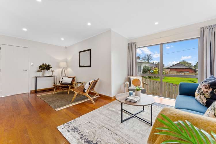 4a Clark Road Pahurehure_7