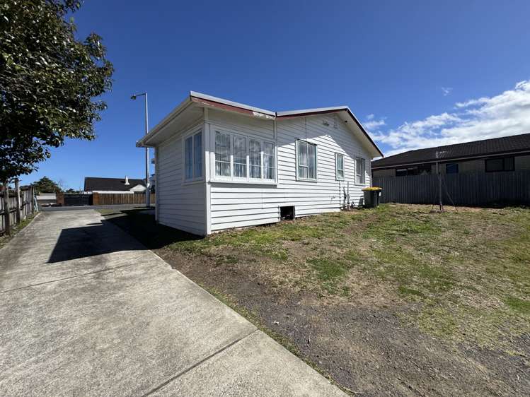 3157 Great North Road New Lynn_2