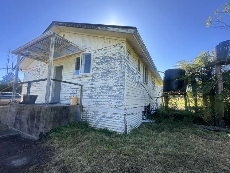 438 Poerua Valley Road Harihari_5