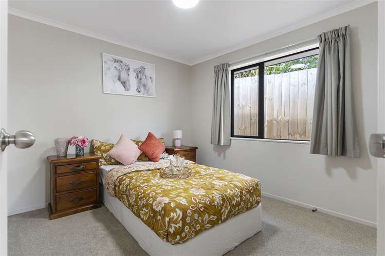2 Anna Lane Glen Eden_11