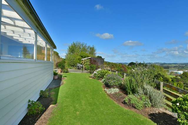 75 Pipitiwai Drive Helensville_4