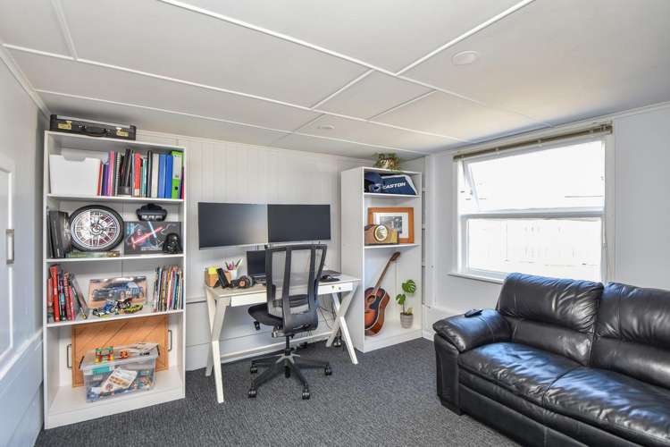 10 Fairbrother Street Carterton_19