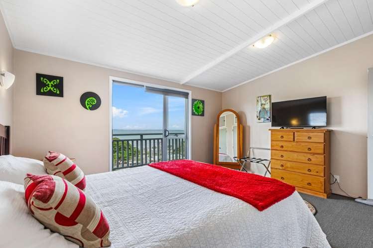 13 Marama Avenue Surfdale_6