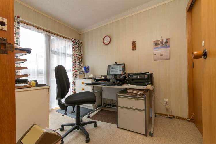 2/8 West Lynn Road Titirangi_12