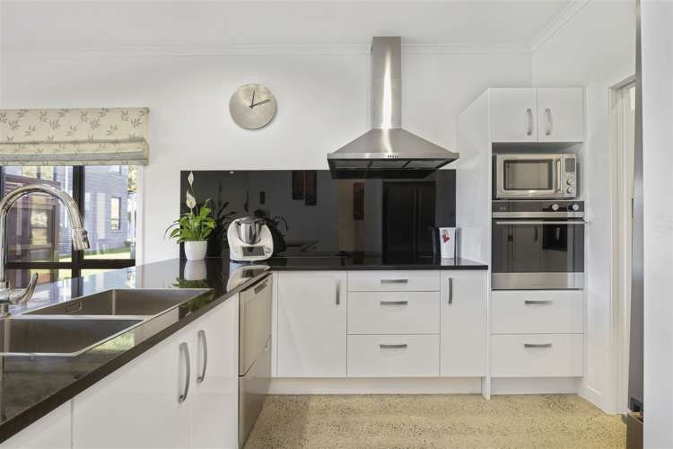 1/2 Shakespeare Avenue Enderley_1