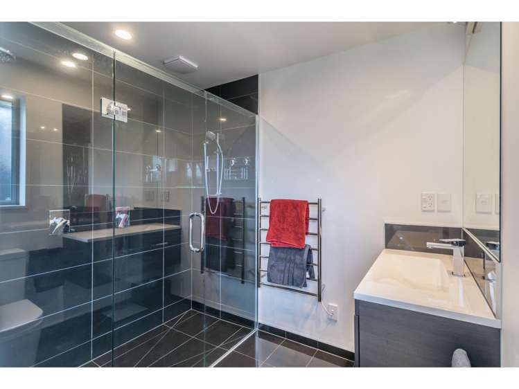 16 Whitau Place Marshland_13