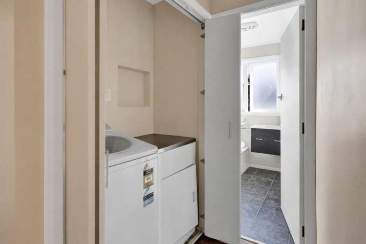 8 Pacey Avenue Hawera_8