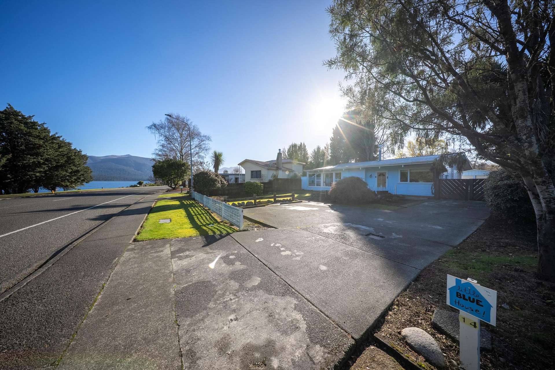 14 Lakefront Drive Te Anau_0