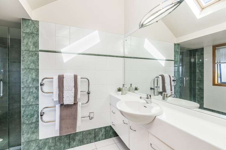 31 Raurenga Avenue Royal Oak_10