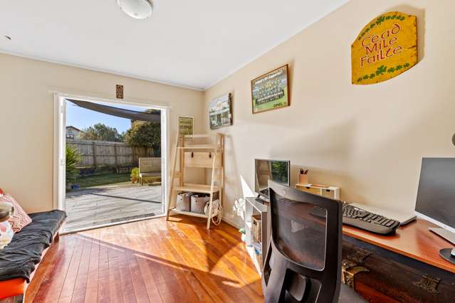 6 Glengarry Road Glen Eden_4