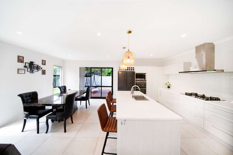 41 Andalusian Way Karaka_41