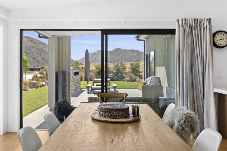 75 Infinity Drive Wanaka_4