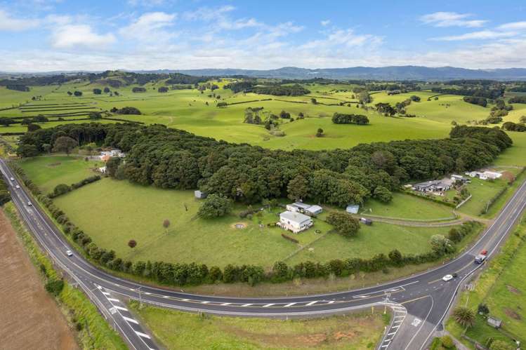 1093 Waiuku Road Waiuku_17