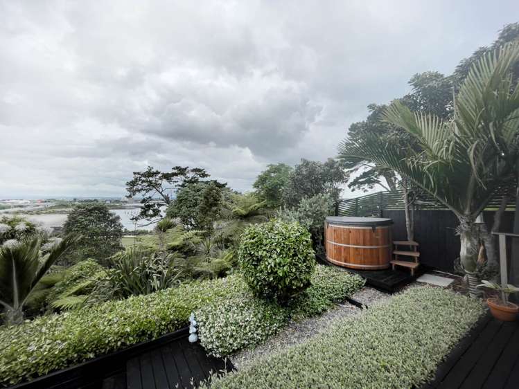 34 Seacliffe Road Hillsborough_2