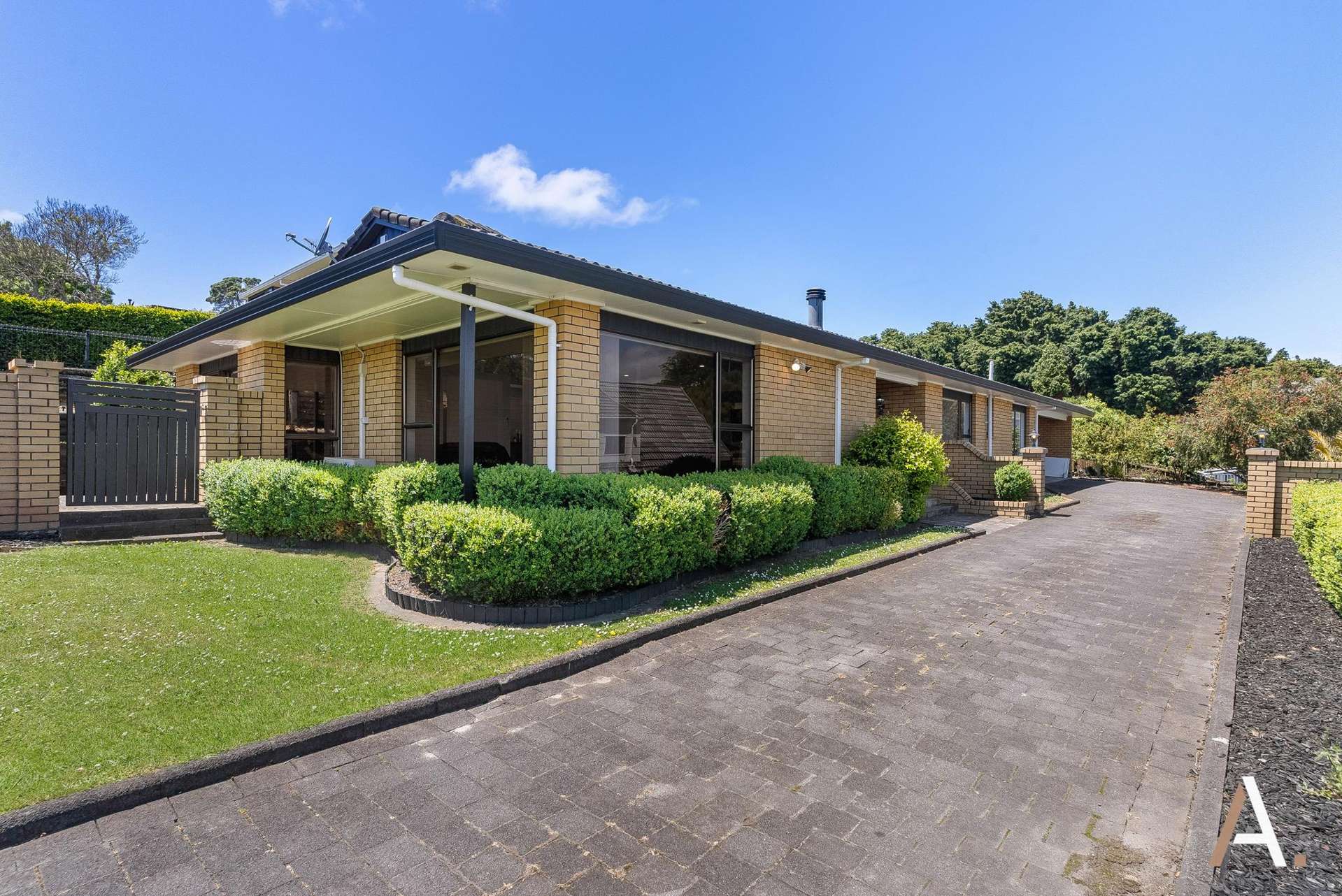 4 Kingsclere Place Goodwood Heights_0