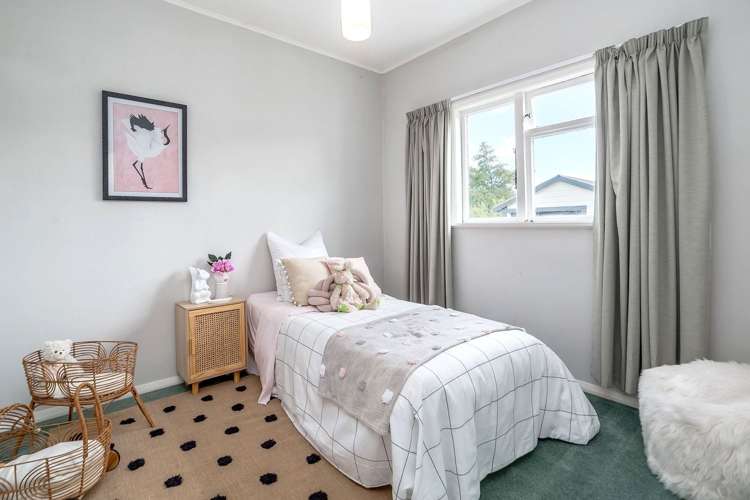 4 South Featherston Road South Featherston_16