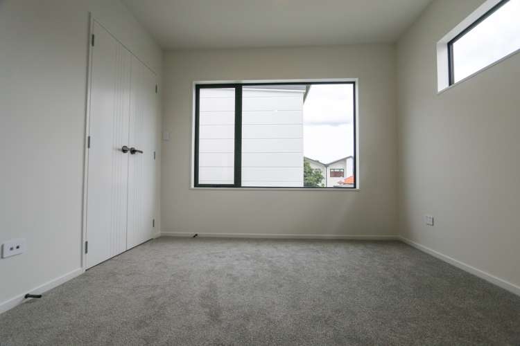 41 Coates Crescent Panmure_12