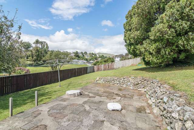 10a York Place Cannons Creek_3