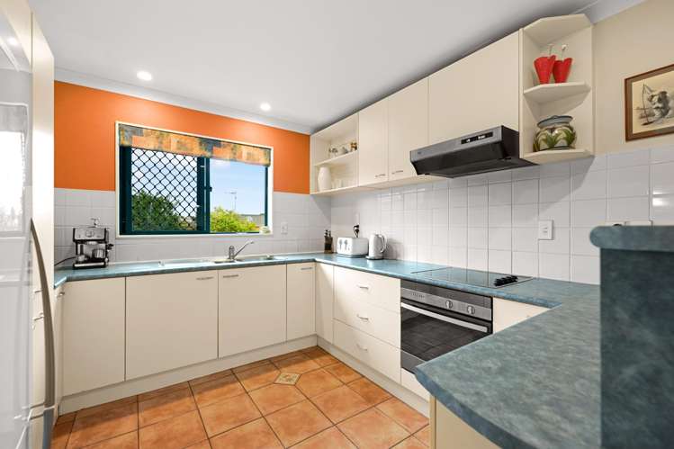 74 Ayrshire Drive Grandview Heights_6