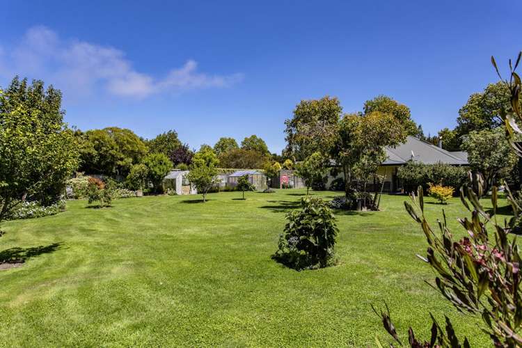 83 Old Main North Road Leithfield_17