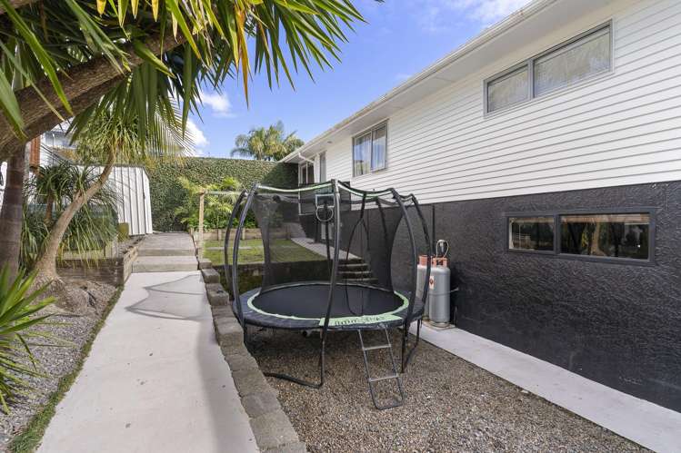 4 Braebank Lane Te Atatu South_22