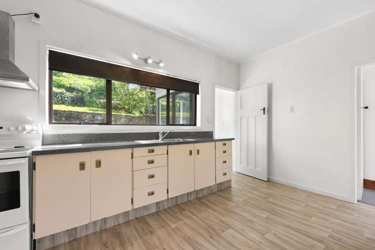 70 Emano Street Toi Toi_6