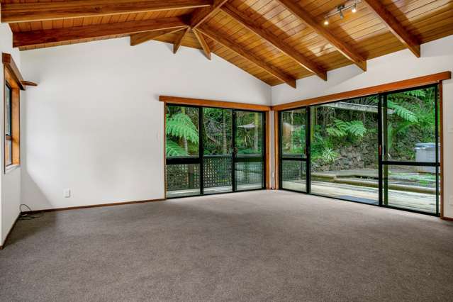26 Valley Road Titirangi_4