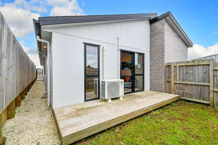4b Cronshaw Road Karaka_12