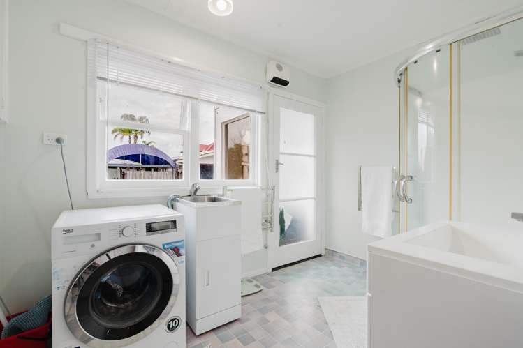 36 Berkley Avenue Hillcrest_13