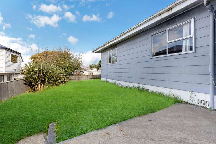 5 Astor Place Manurewa_23