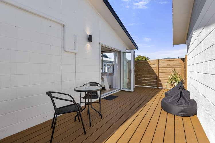 2/4 Wellesley Road Mangere Bridge_6