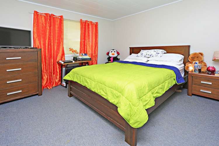 1/147 Mahia Road Wattle Downs_5