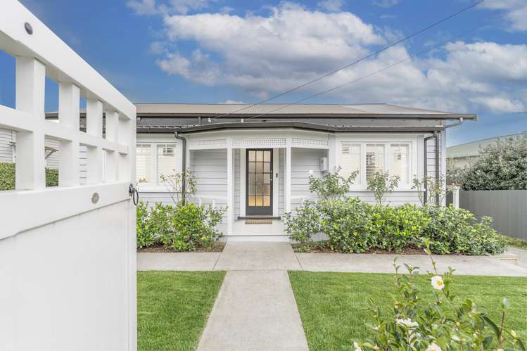 83 Fowlds Avenue Sandringham_1