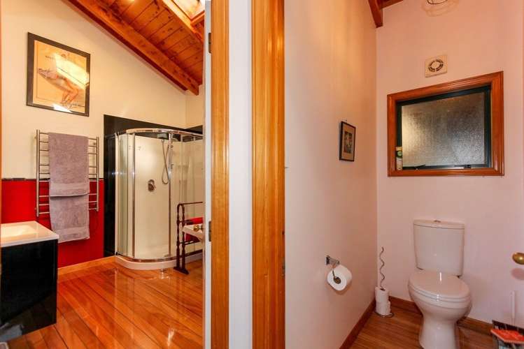 9 Dunn Street Egmont Village_5