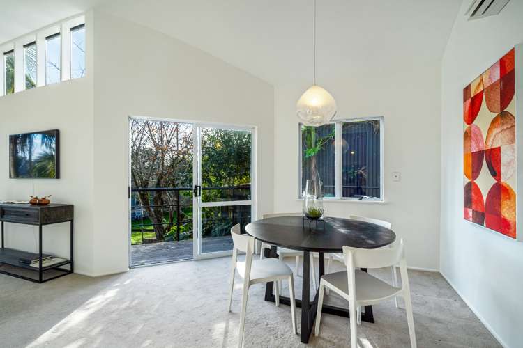 2/81 Dryden Street Grey Lynn_6