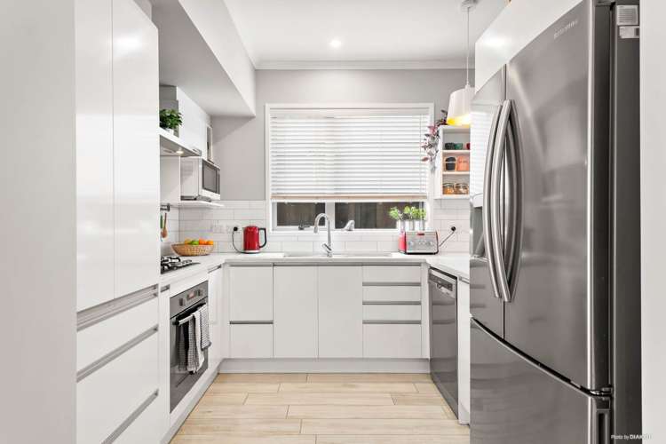 22 Teal Way Hobsonville_10