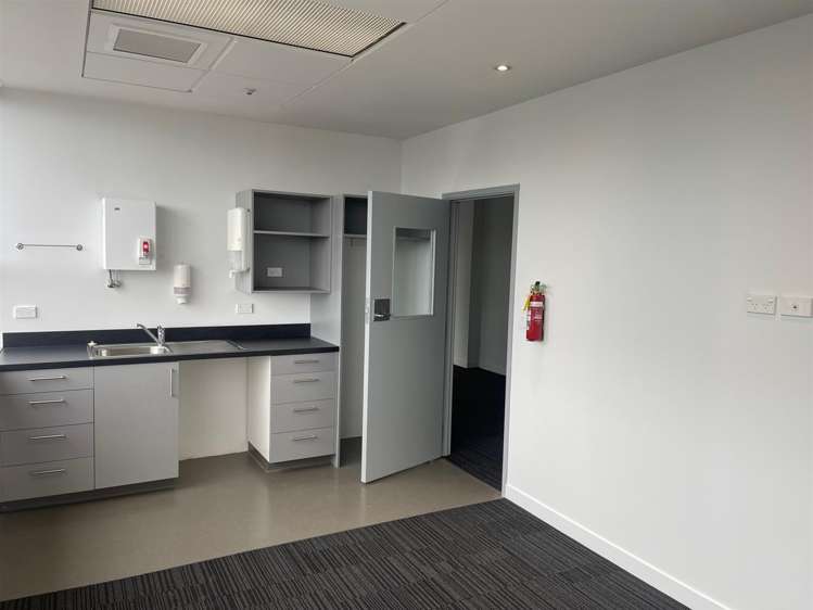 Level 2, 106 George Street Central Dunedin_7
