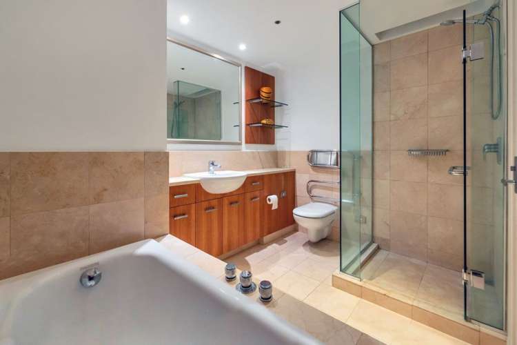 2505/1 Courthouse Lane Auckland Central_3